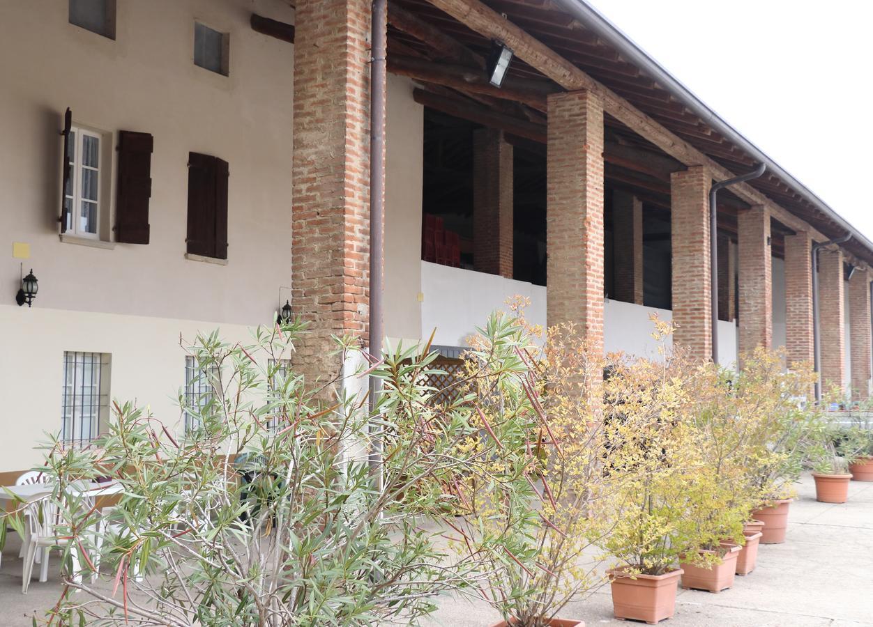 Le Magnolie Agriturismo Verolanuova Ngoại thất bức ảnh